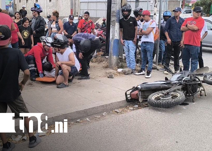 Foto: Dos personas heridas tras colisión frontal en Estelí / TN8