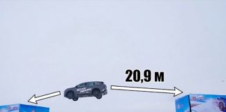 Foto: Auto chino rompe récord Guinness al volar 21 metros / Cortesía