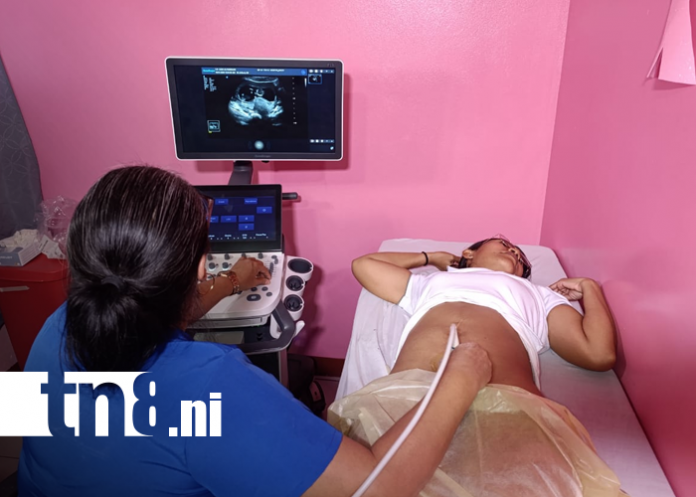 Foto: MINSA refuerza el cuidado de la madre y el bebé con feria de tamizaje/TN8