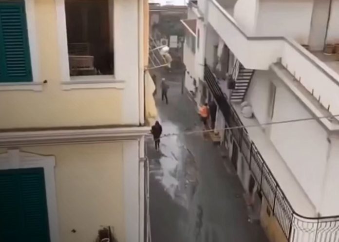 Foto: Video: capta el caos y el miedo por inundaciones de la tormenta Harry en Italia / Cortesía Foto: Video: capta el caos y el miedo por inundaciones de la tormenta Harry en Italia / Cortesía