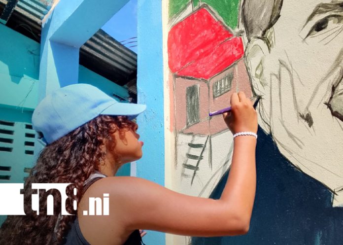 Foto: Arte y revolución: murales conmemoran a Sandino y Rubén Darío en Bilwi/TN8