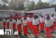 Foto: Bomberos en entrenamiento continuo /TN8