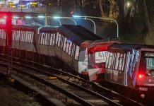 Metro de Hamburgo, Alemania, se descarrila: exceso de velocidad sería la causa Foto: Descarrilamiento en el metro de Hamburgo, Alemania, tras exceso de velocidad / Cortesía