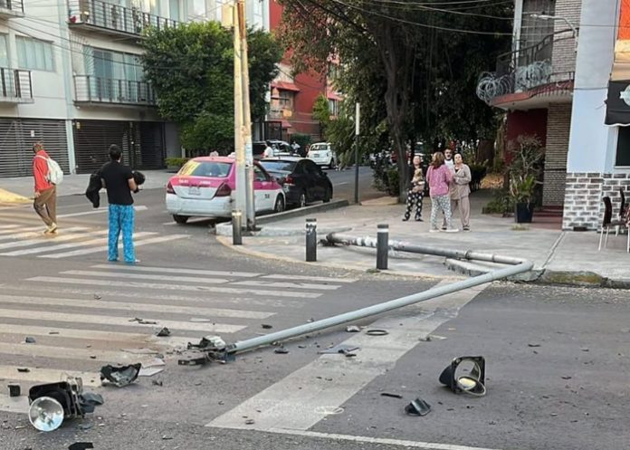 Foto: Fuerte sismo de 6,5 sacude Guerrero y Ciudad de México, dejando dos muertos/Cortesía