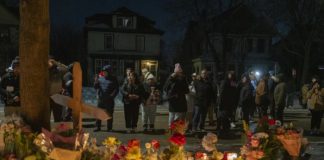Foto: El disparo que desató la indignación nacional en Minneapolis /Cortesía