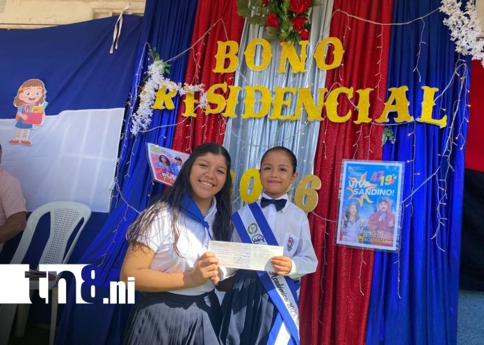 Foto: Matiguás avanza en educación con entrega del Bono Presidencial / TN8