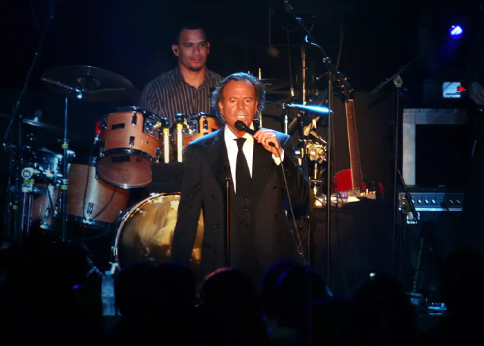 Foto: Julio Iglesias fuera del radar judicial /cortesía