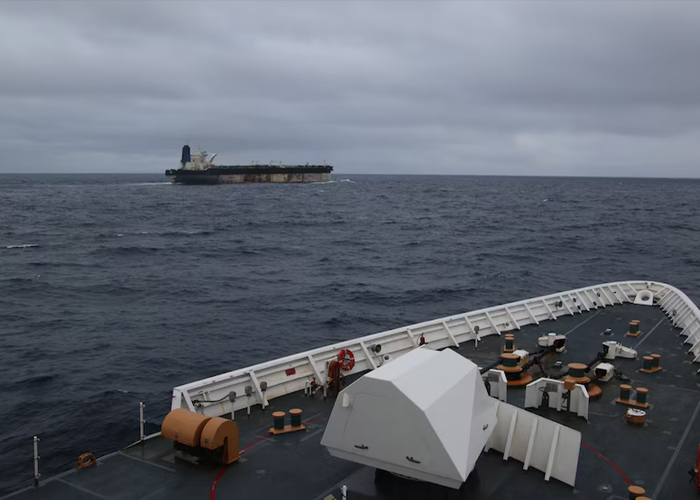 Foto: China condena incautación de petrolero ruso /Cortesía