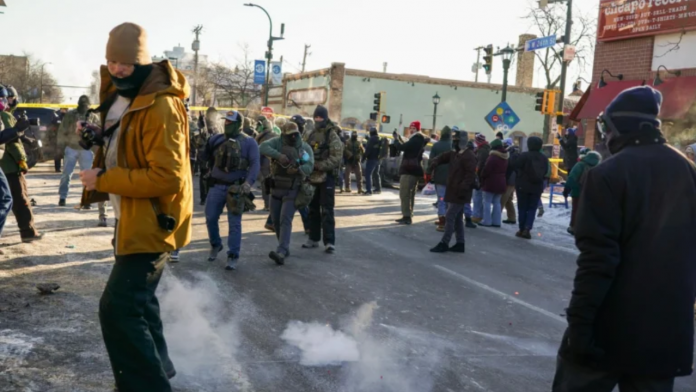 Foto: ICE asesinan a ciudadano en Minneapolis y desatan nueva ola de protestas/TN8