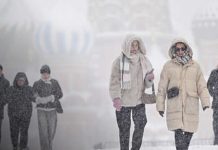 Moscú lucha contra una de sus peores tormentas de nieve (VIDEO) Foto: Moscú enfrenta tormenta de nieve histórica que complica seriamente la movilidad / Cortesía