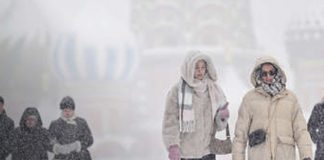 Foto: Moscú enfrenta tormenta de nieve histórica que complica seriamente la movilidad / Cortesía
