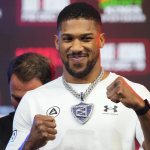 Anthony Joshua se quedará en Nigeria