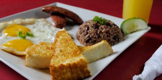 Foto: Claro Club y Las Brasas con 2x1 en desayunos / Cortesía