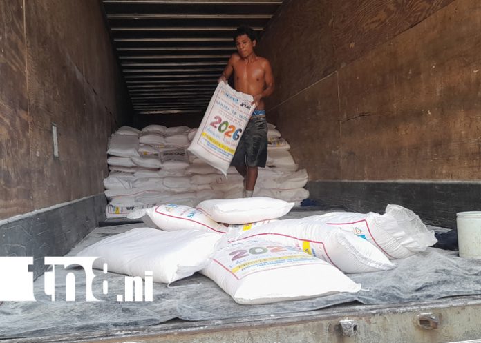 Foto: Niños y jóvenes de Nandaime reciben merienda escolar 2026 / TN8