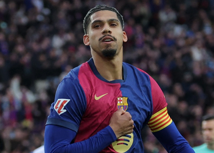 Ronald Araujo disponible para el Barcelona