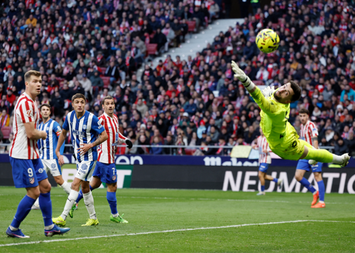 Atlético de Madrid vence a Alavés