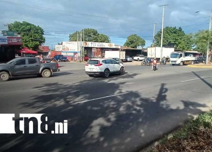 Foto: Semáforo del barrio Carlos Marx, en Managua, lugar de accidentes / TN8 Foto: Semáforo del barrio Carlos Marx, en Managua, lugar de accidentes / TN8