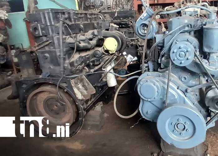 Foto: Chequeo mecánico de vehículos en Nicaragua, sobre todo en cada camión / TN8