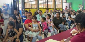 Foto: Entrega de bonos escolares en Nicaragua / TN8