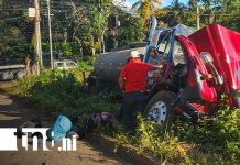 Foto: Camión sin frenos provoca accidente en Carretera Sur / TN8
