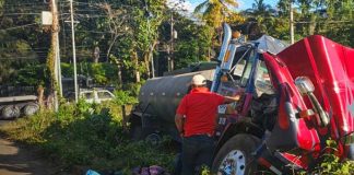 Foto: Camión sin frenos provoca accidente en Carretera Sur / TN8