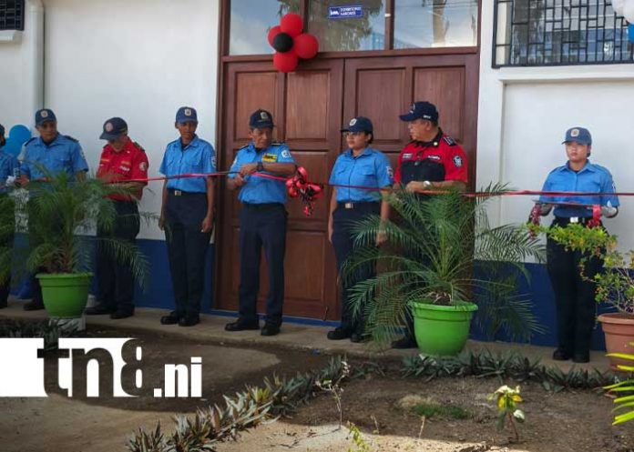 Foto: Albergue en la Escuela Nacional de Bomberos