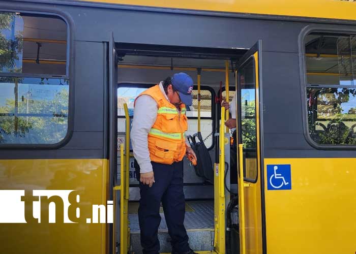 Foto: Revisión de transporte escolar en Nicaragua / TN8