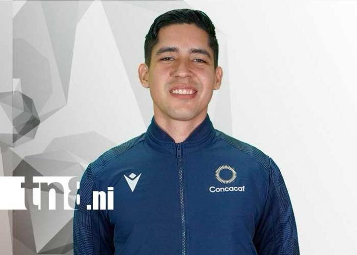 Foto: Róger Meléndez, árbitro FIFA, originario de Granada / TN8