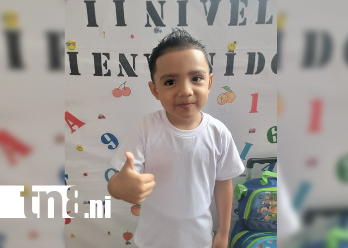 Foto: Emociones a flor de piel en este regreso a clases /TN8