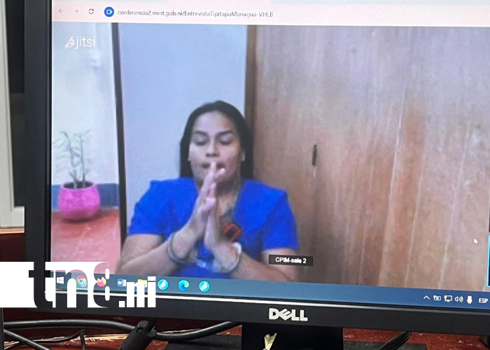 Foto: Encontrada con drogas en Los Ángeles /TN8
