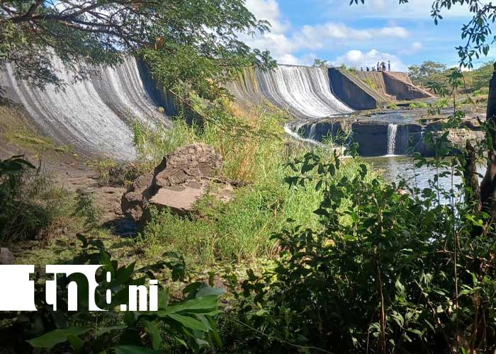 Foto: Recuperan cuerpo de una joven en la presa Las Canoas, en Tipitapa / TN8