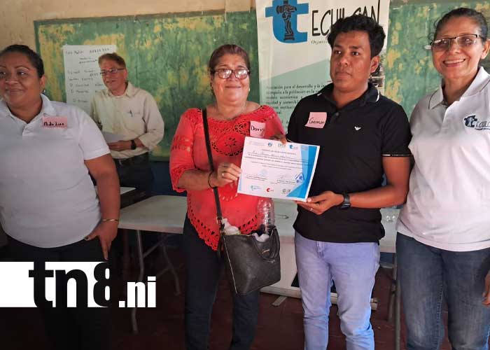 Foto: Capacitaciones a emprendimientos en Ometepe / TN8