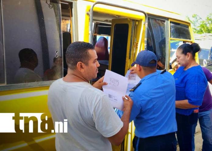 Foto: Inspección de transporte escolar en Rivas / TN8 Foto: Inspección de transporte escolar en Rivas / TN8