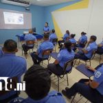 Foto: Servidores públicos de Migración y Extranjería se capacitan en roles de género en Nicaragua / TN8
