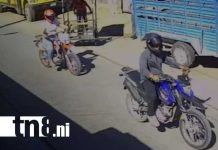 Confusión en Somotillo: motorizado exige cartera ajena frente a cámaras Foto: Confusión con billetera en Somotillo, Chinandega / TN8