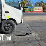 Peligro en la Carretera Norte: conductores piden reparación urgente de rejilla Foto: Conductores piden reparación urgente de rejilla en la Carretera Norte /TN8