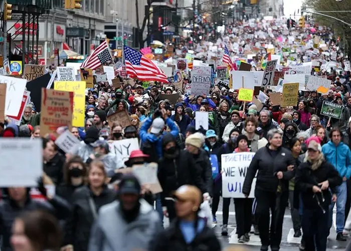 Foto: Miles se movilizan contra políticas autoritarias de Trump /Cortesía