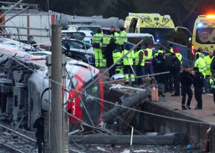 Foto: Luto nacional por accidente ferrovario en España / Cortesía
