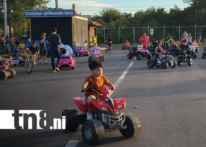 Foto: Familias disfrutan de recreación y diversión en el Puerto Salvador Allende/TN8