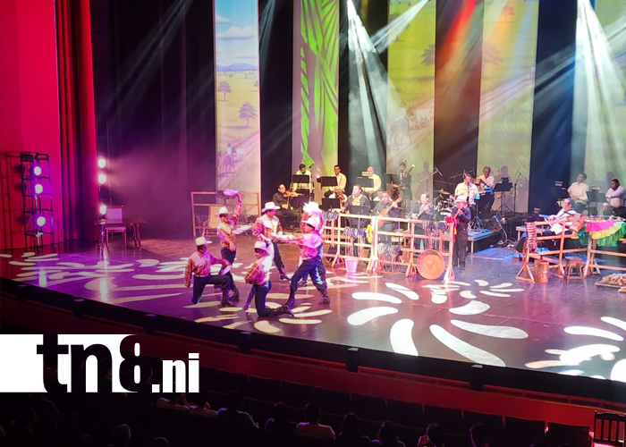 Foto: Tributo al gran poeta nicaragüense en el Teatro Nacional Rubén Darío/ TN8