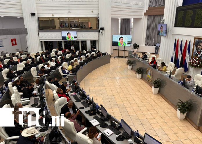 Foto: Asamblea Nacional honra el legado del coronel Santos López /Cortesía Foto: Asamblea Nacional honra el legado del coronel Santos López /Cortesía
