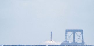Foto: China refuerza su apuesta por la exploración lunar con el cohete Larga Marcha-10 / TN8