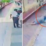 Foto: Heroico acto en India impide que mujer sea arrollada / Cortesía
