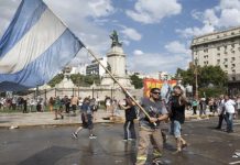 Gremios en Argentina presionan con paro ante el avance a la reforma laboral Foto: Huelga nacional en Argentina /cortesía
