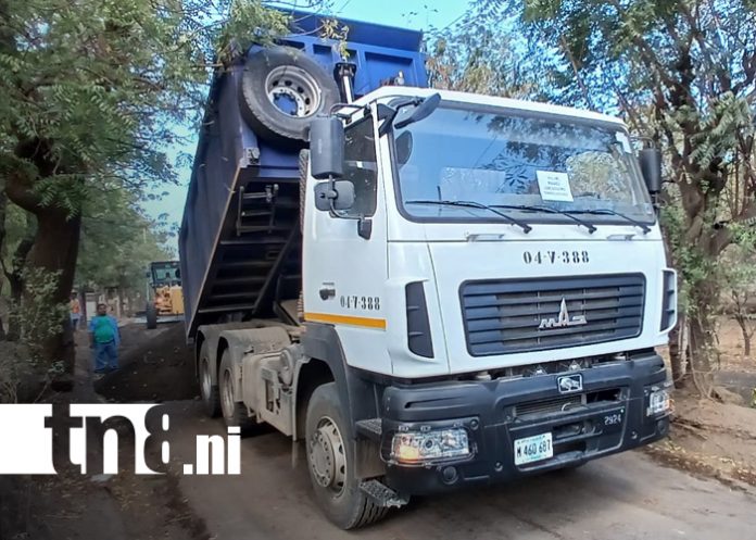 Foto: Obras viales dinamizan economía local en Nejapa /TN8