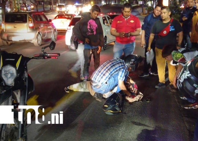 Foto: Accidentes en Managua deja una mujer lesionada y daños/TN8