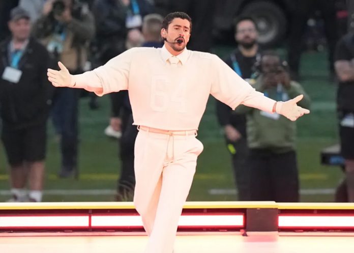 Foto: Bad Bunny deslumbra en el Super Bowl y evita sanción de la FCC/Cortesía