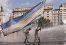 Argentina vive tensión política por reforma del trabajo Foto: Sindicatos convocan huelga general contra reforma laboral en Argentina / Cortesía