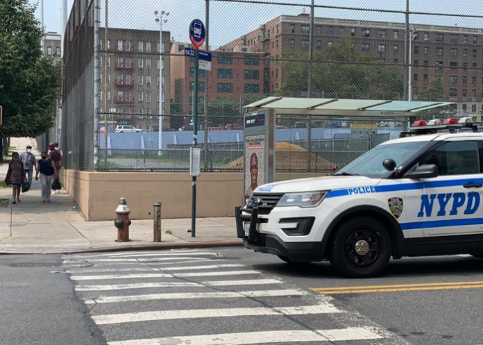 Foto: Madre presencia asesinato de su hijo en una lavandería de Nueva York / Cortesía
