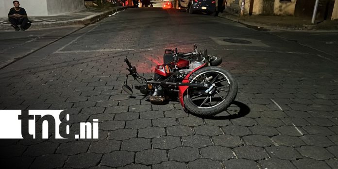 Foto: Motociclista y su esposa resultan heridos en accidente de tránsito en Juigalpa/TN8